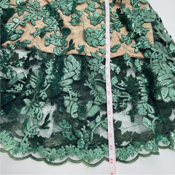 Dress the Population Dress Size XSmall Blair Embellished Sequin Fit Flare Midi - Picture 8 of 11